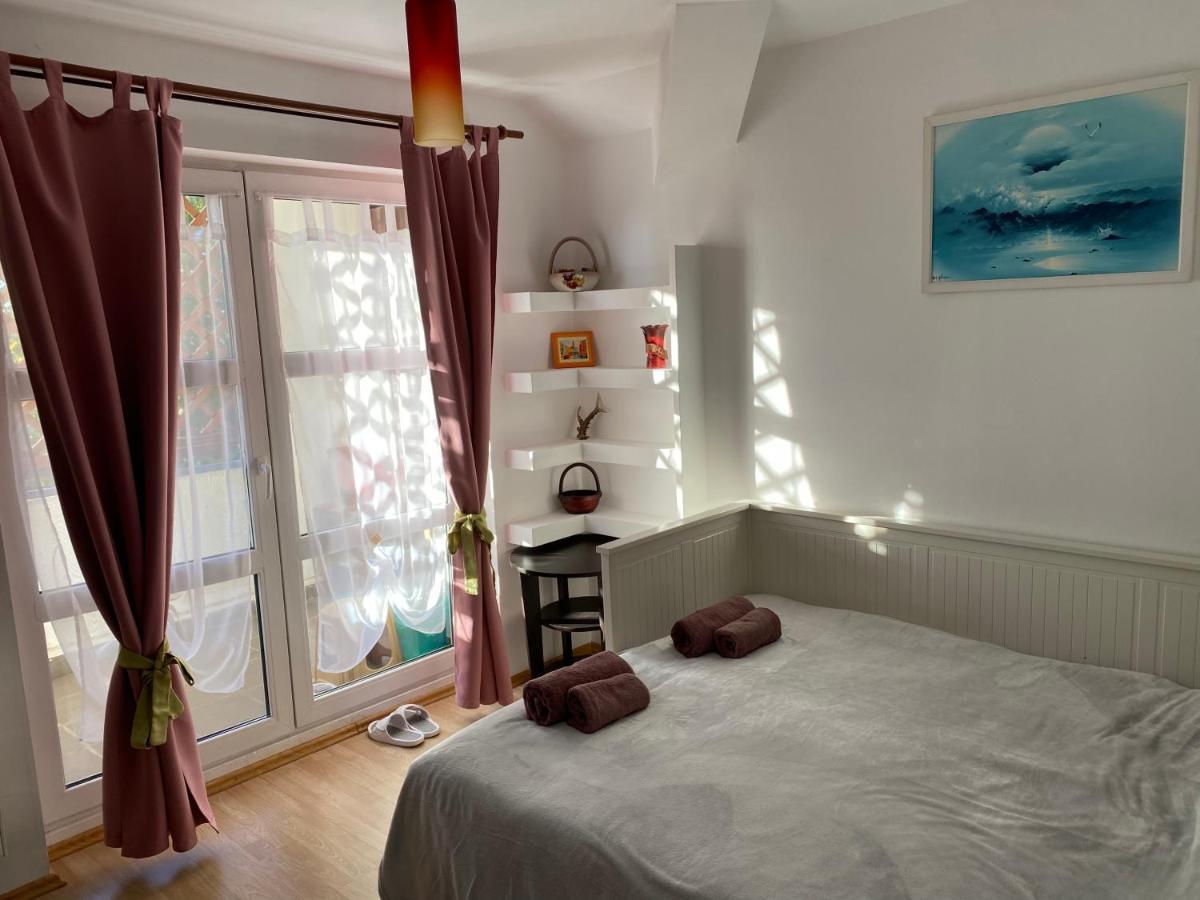 Apartament Raluca - Self Check-In ทิมิชัวรา ภายนอก รูปภาพ